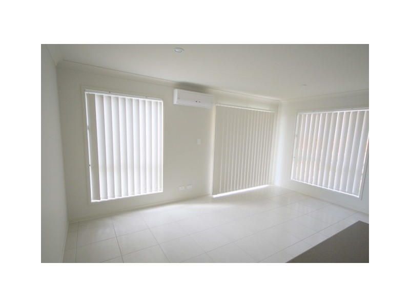 3/8 Bindarri Close, Waterford QLD 4133