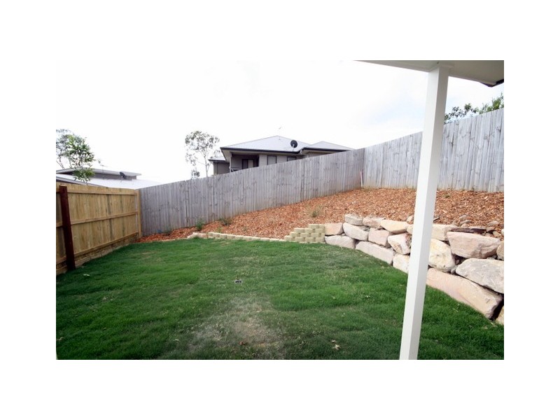 3/8 Bindarri Close, Waterford QLD 4133