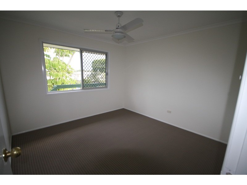 13 Balsa Street, Crestmead QLD 4132