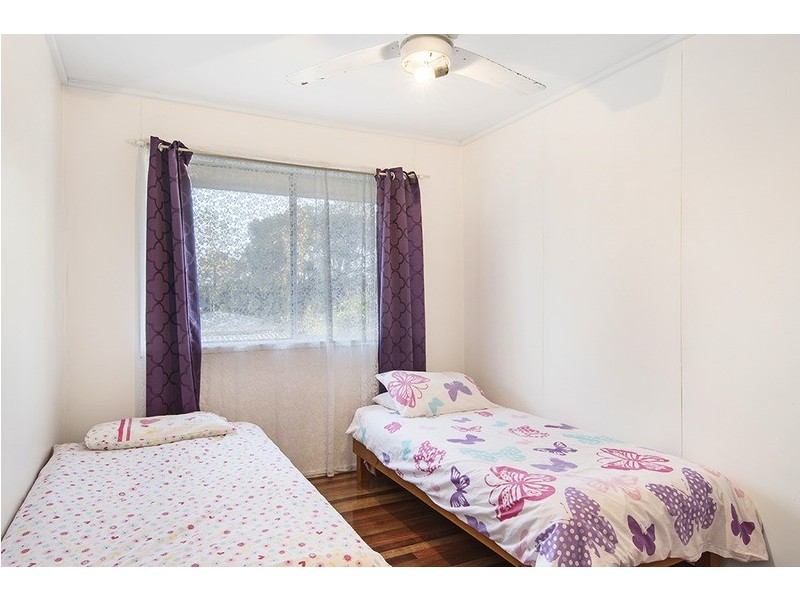 30 Yugumbri Crescent, Logan Central QLD 4114