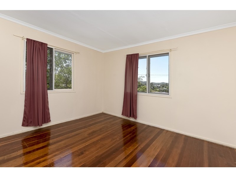 5 Trochus Street, Mansfield QLD 4122