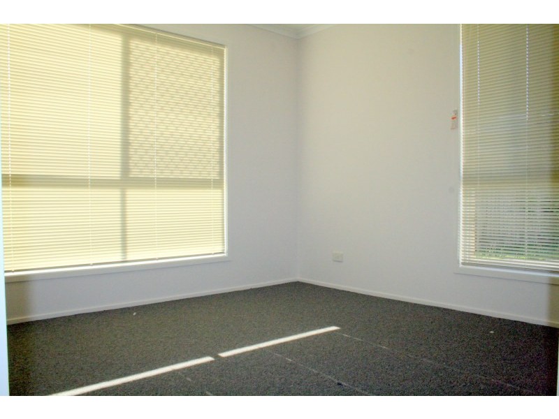 11 Embley Court, Eagleby QLD 4207
