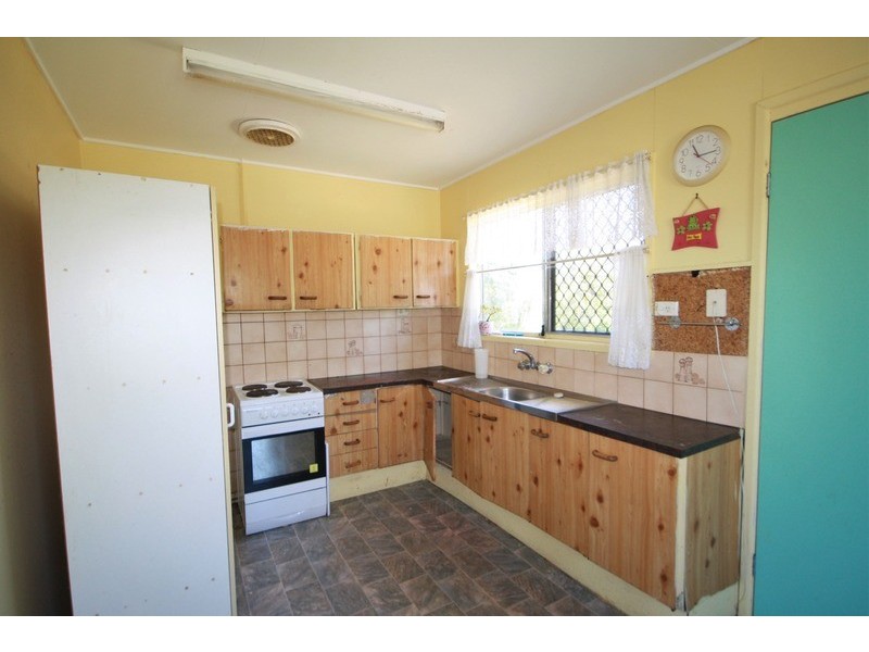 15 Walter Street, Logan Central QLD 4114