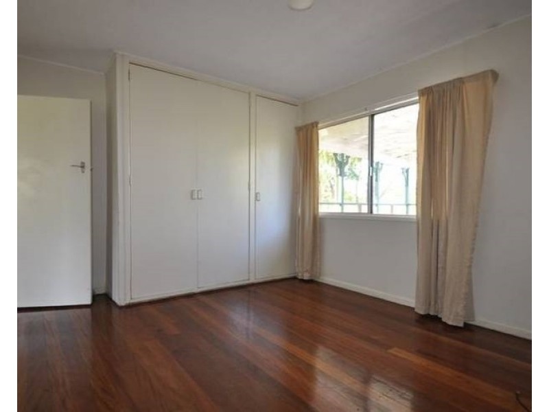 6 Kurrajong Street, Woodridge QLD 4114