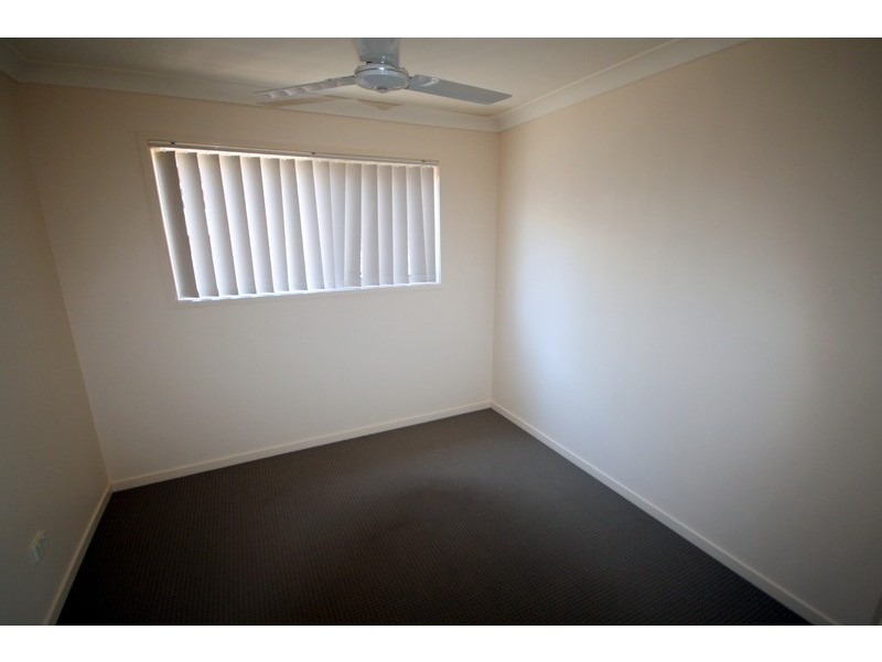 26 Lamington Drive, Redbank Plains QLD 4301
