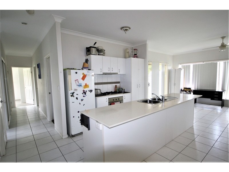 7 Nicholls Drive, Redbank Plains QLD 4301