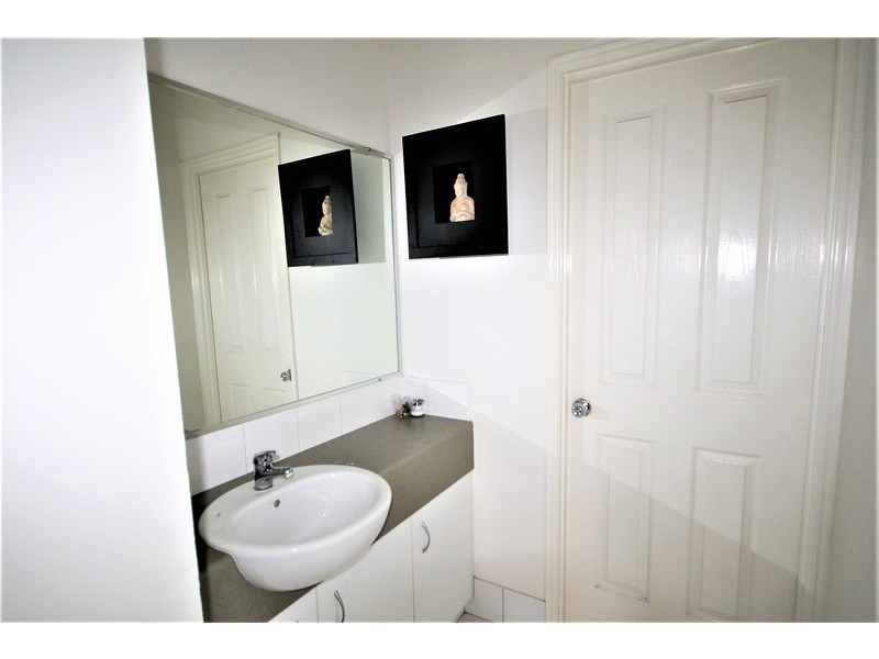 7 Nicholls Drive, Redbank Plains QLD 4301