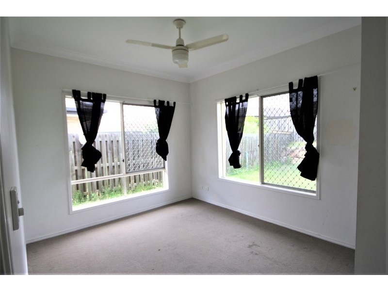 7 Nicholls Drive, Redbank Plains QLD 4301