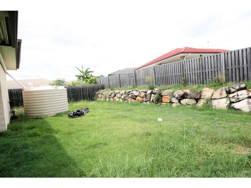 7 Nicholls Drive, Redbank Plains QLD 4301