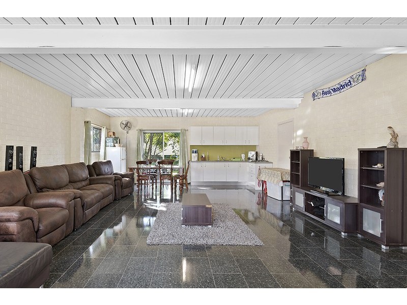 6 Cox Crescent, Goodna QLD 4300