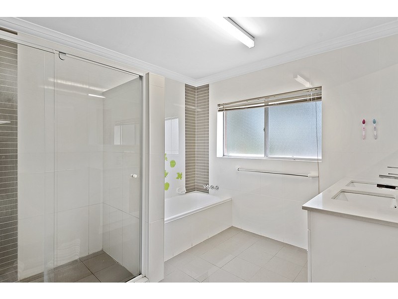 6 Cox Crescent, Goodna QLD 4300