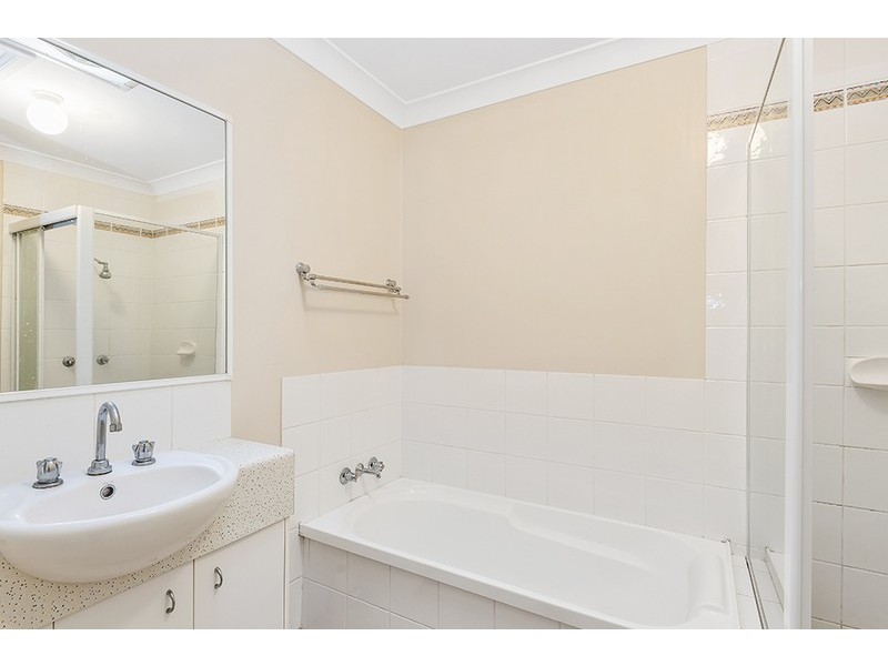 57/15 Violet Close, Eight Mile Plains QLD 4113