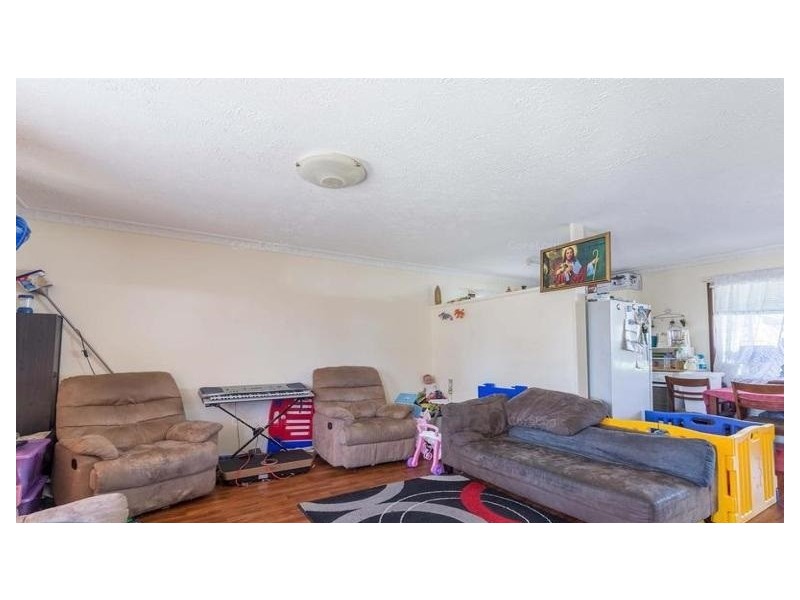 16 Yolla Street, Eagleby QLD 4207