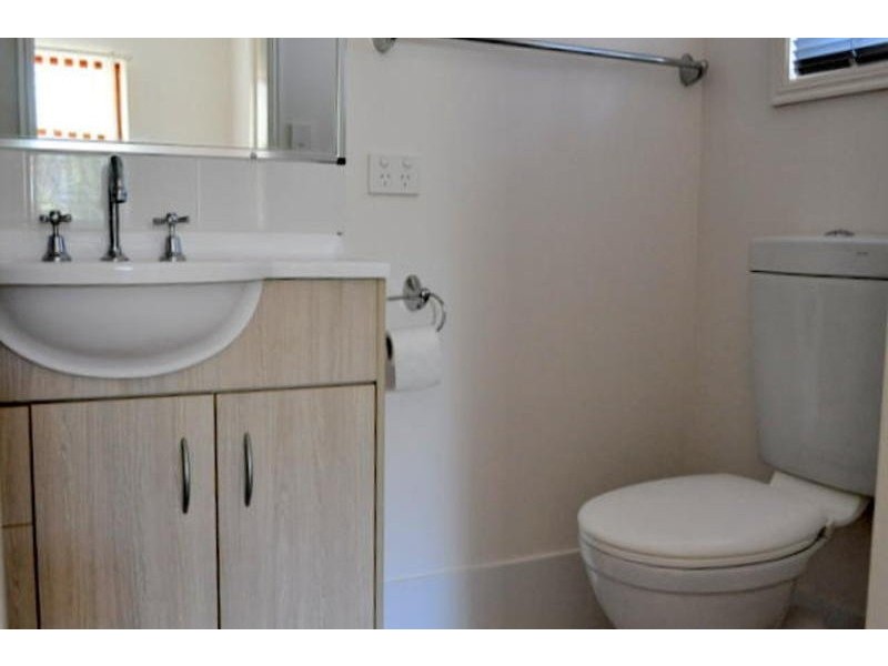 27 Coalstoun Crossing, Waterford QLD 4133