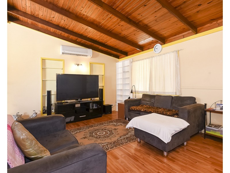 39 Monash Road, Loganlea QLD 4131