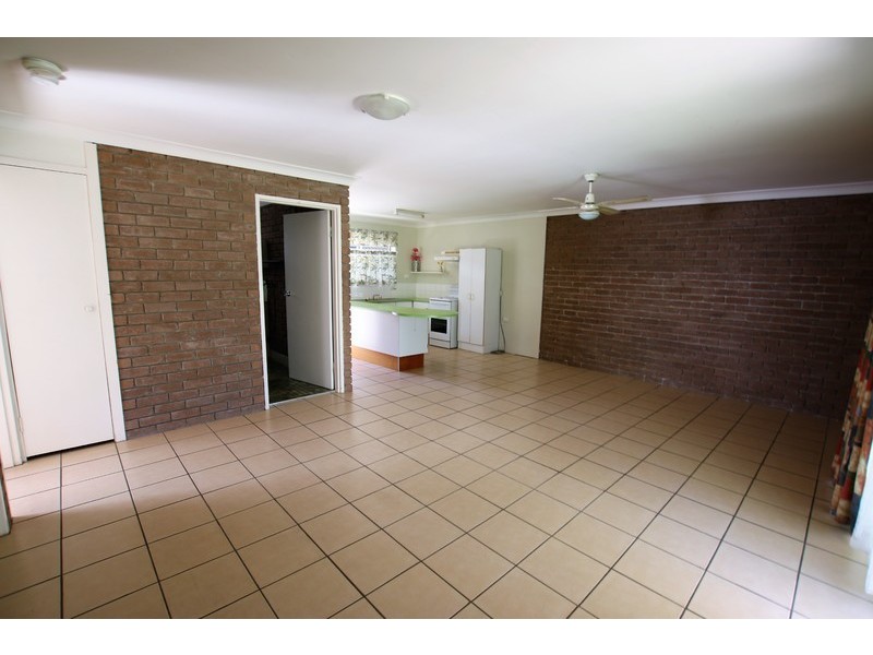 2/92 Station Road, Loganlea QLD 4131