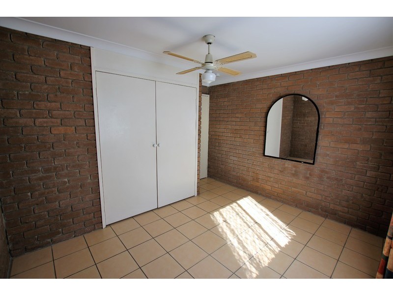 2/92 Station Road, Loganlea QLD 4131
