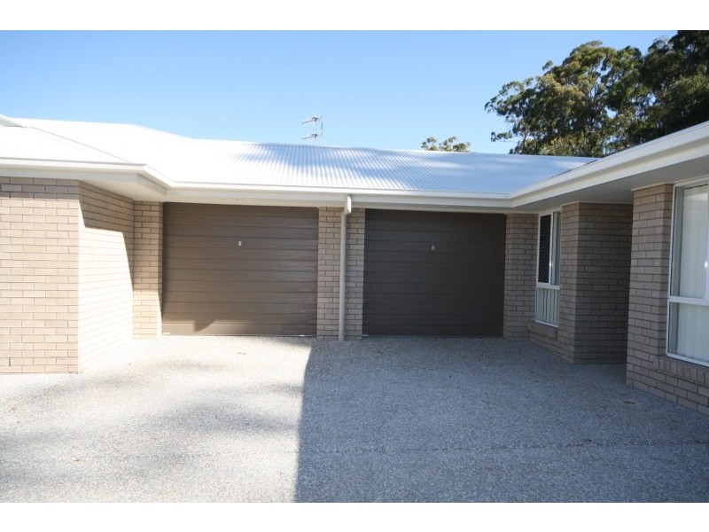 1/16 Bahrs Point Drive, Beenleigh QLD 4207