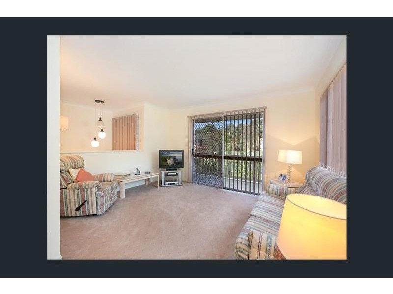 2 Lisbeth Street, Springwood QLD 4127