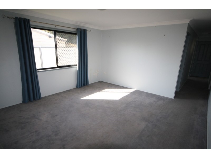 5 Rathkeale Street, Crestmead QLD 4132