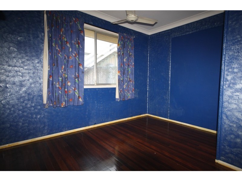 1 Marshall Street, Kingston QLD 4114