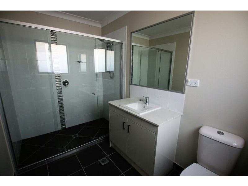 13 Mt Pleasant Street, Park Ridge QLD 4125
