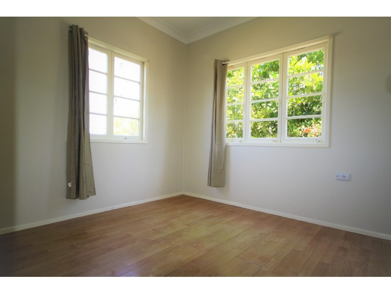 11 Stubbs Road, Woodridge QLD 4114