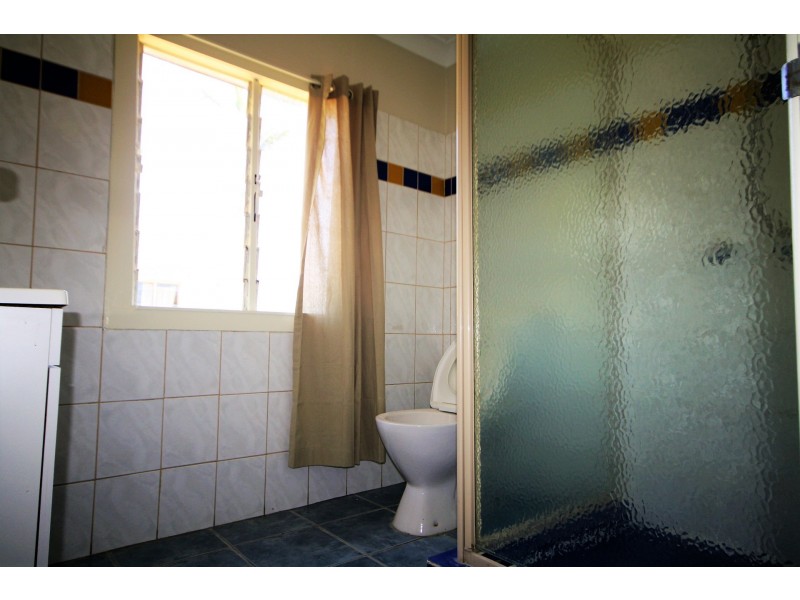 11 Stubbs Road, Woodridge QLD 4114