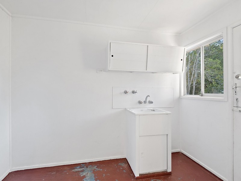 124 North Road, Woodridge QLD 4114