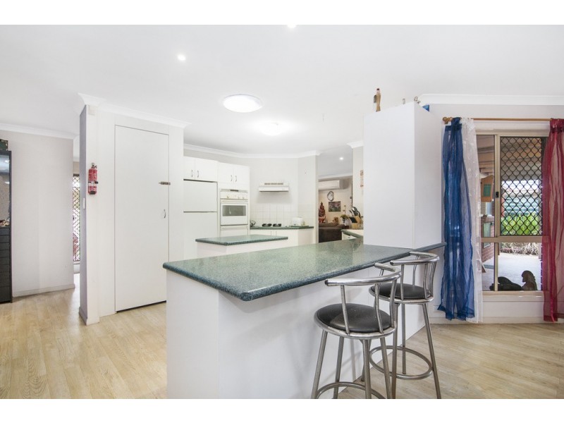 15 Lyndon Court, Boronia Heights QLD 4124