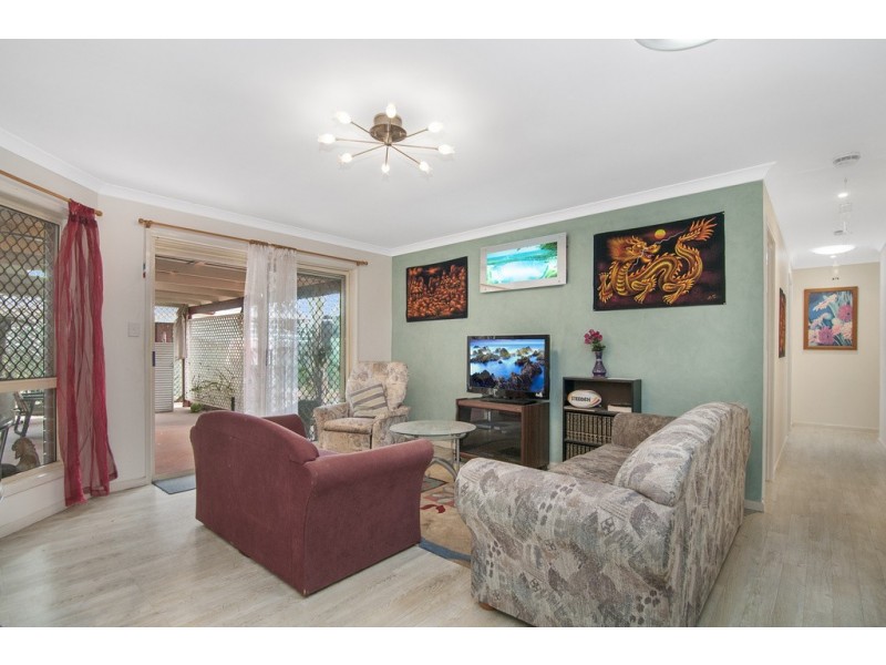15 Lyndon Court, Boronia Heights QLD 4124