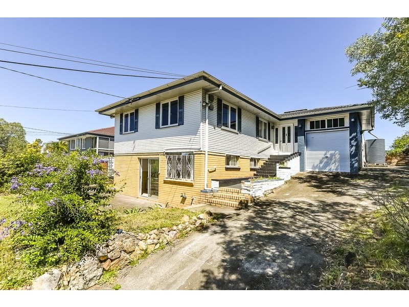 5 Trochus Street, Mansfield QLD 4122