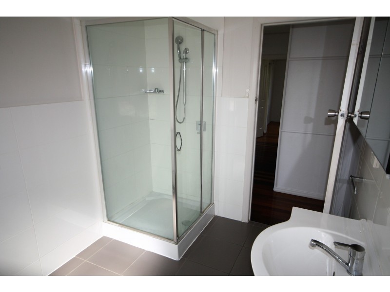 9 Muller Road, Woodridge QLD 4114