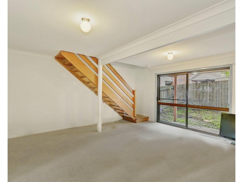 21/10 Damalis Street, Woodridge QLD 4114