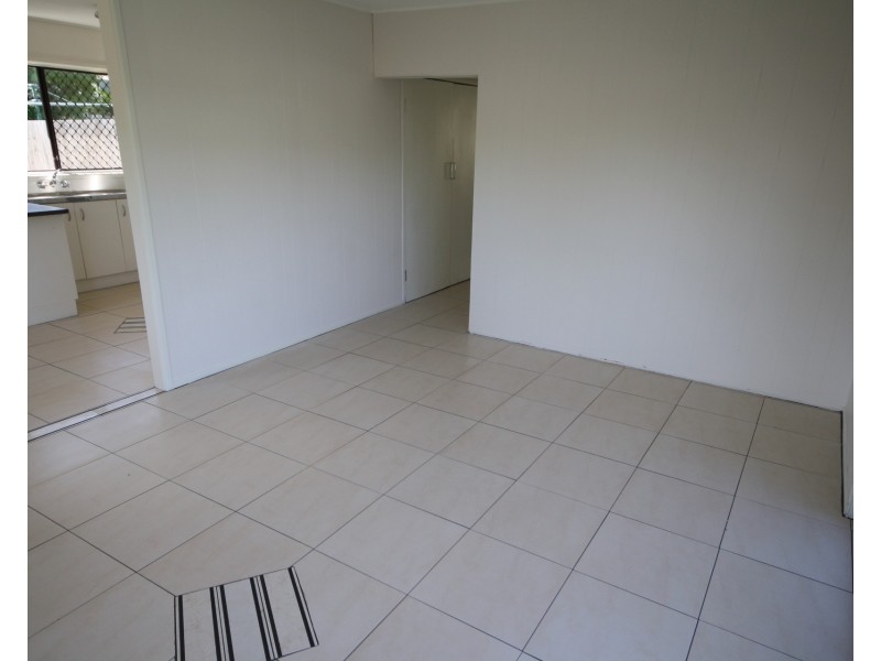 37 Monarch Street, Slacks Creek QLD 4127