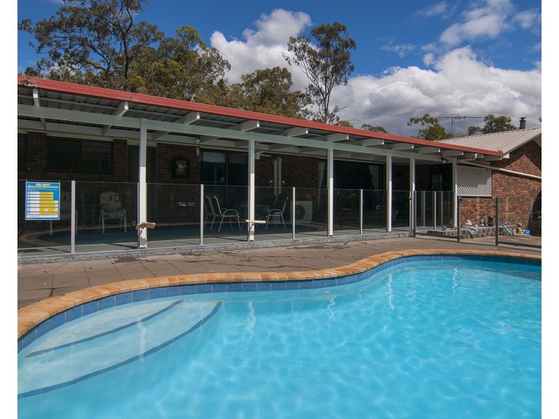 35 Jacaranda Avenue, Boronia Heights QLD 4124