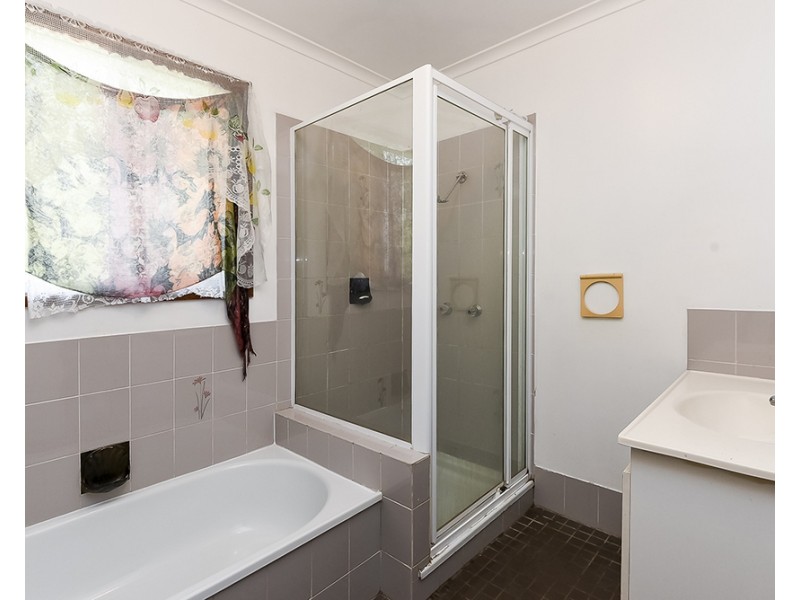 70 First Avenue, Marsden QLD 4132