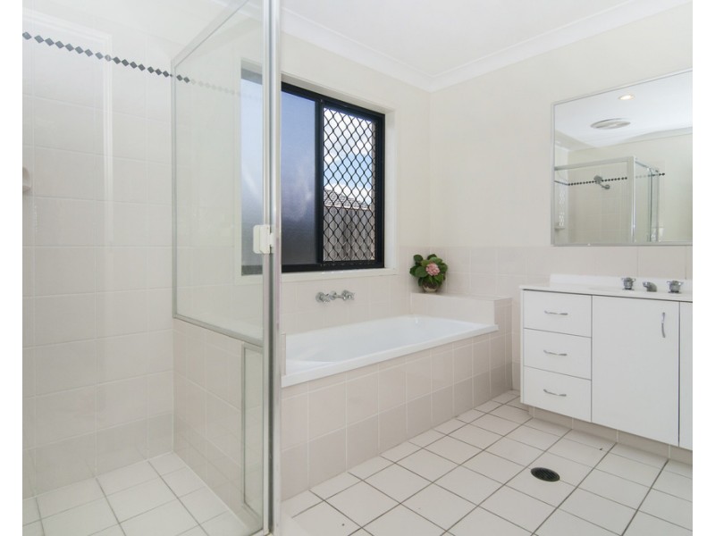 21 Webcke Avenue, Crestmead QLD 4132