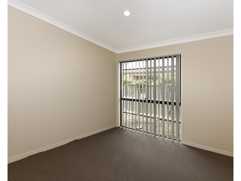 6 Stockwellia Street, Meadowbrook QLD 4131