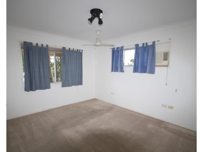 4  Isabel Street, Loganlea QLD 4131