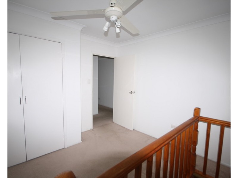 4  Isabel Street, Loganlea QLD 4131