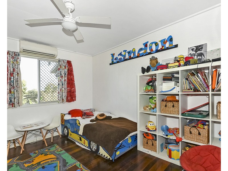 11 Joyal Street, Logan Central QLD 4114