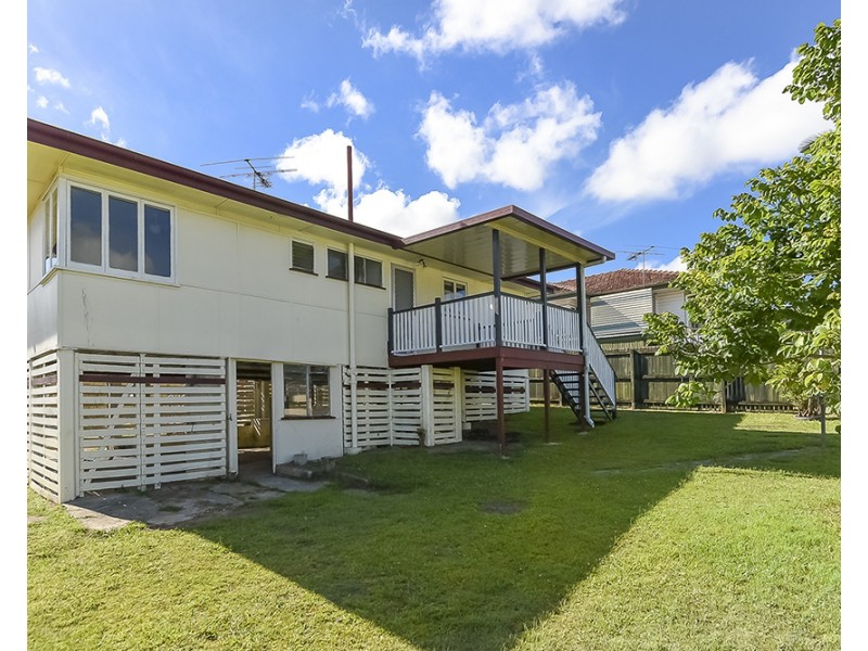 121 Ewing Road, Woodridge QLD 4114