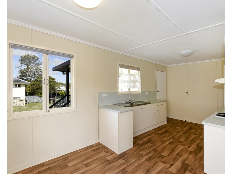 121 Ewing Road, Woodridge QLD 4114