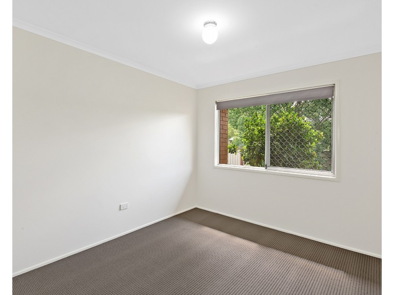 6 Anchusa Street, Kingston QLD 4114