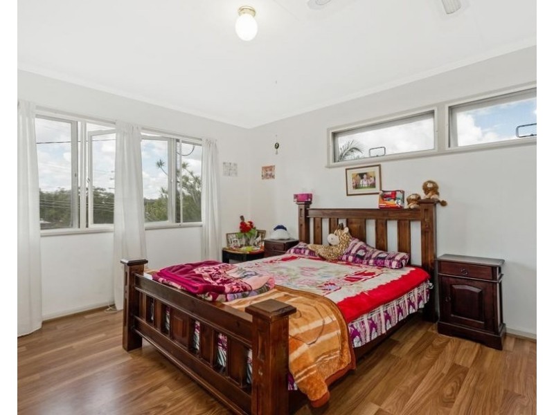 15 Louise Street, Underwood QLD 4119