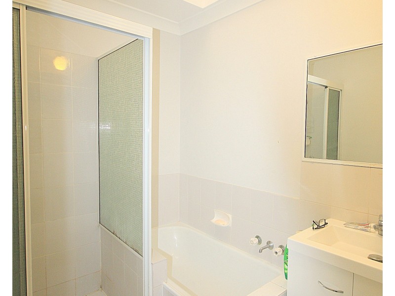 15/124 Smith Road, Woodridge QLD 4114