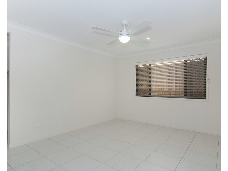 15 Mothership Drive, Marsden QLD 4132