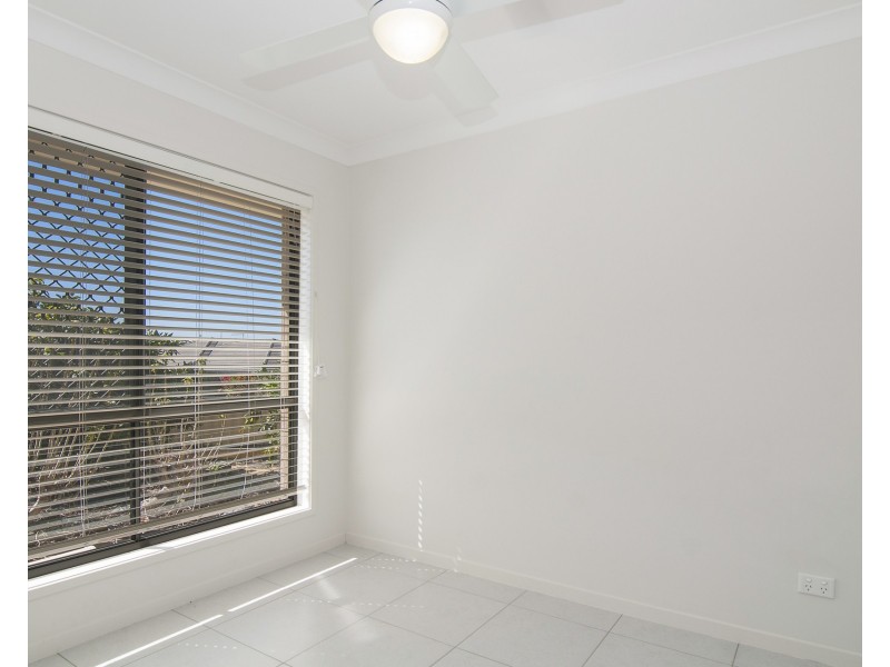 15 Mothership Drive, Marsden QLD 4132