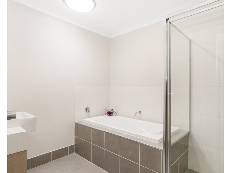 15 Mothership Drive, Marsden QLD 4132